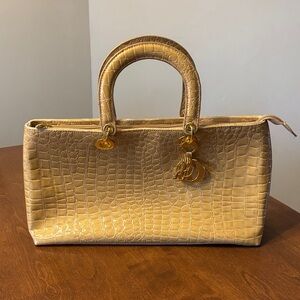 Elegant Tan Crocodile-Embossed Handbag